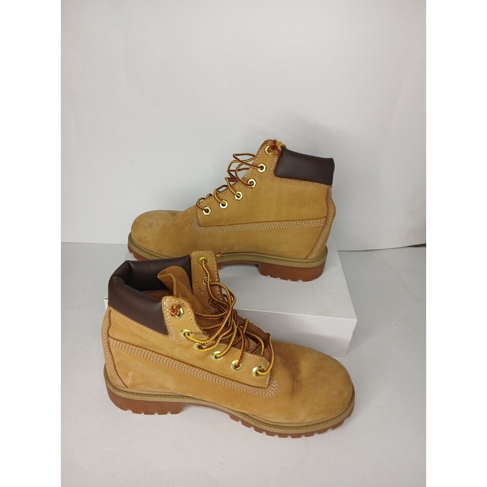 Timberland 6 Inch PremiumWheatNubuck Boots Women's Size 5.5 WaterproofWorkHiking - Picture 2 of 6
